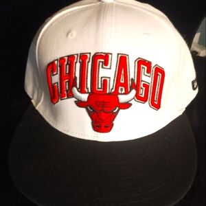 Chicago Bulls White Ultragame NBA snapback
